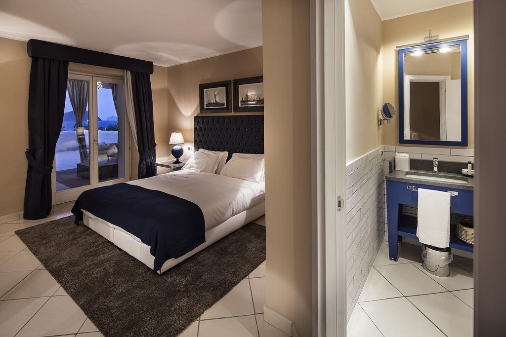 Suite Panarea,280531485:JPEG