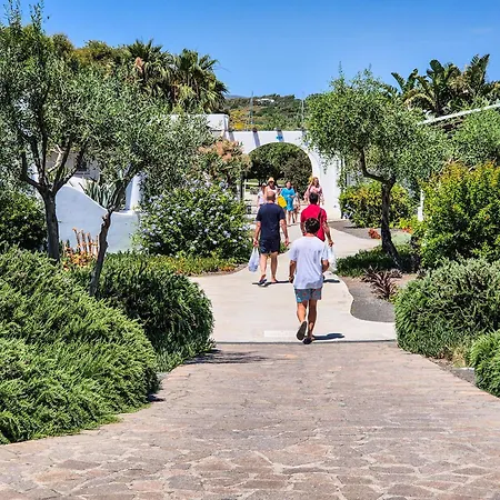 Mari del Sud Resort-3